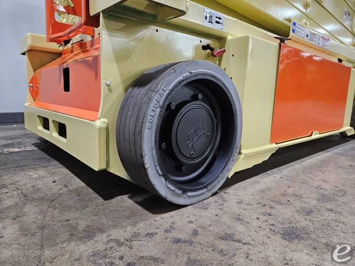 2014 JLG 3248RS