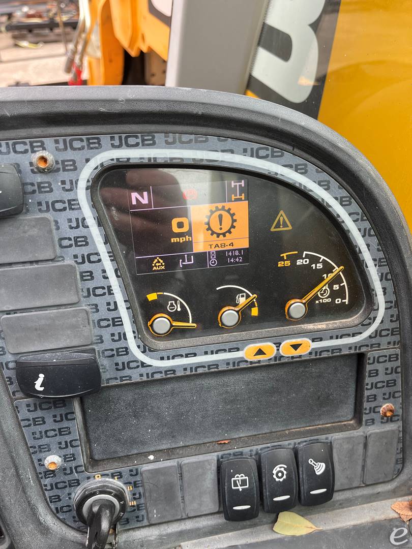 2017 JCB 525-60 Diesel Telehandlers...