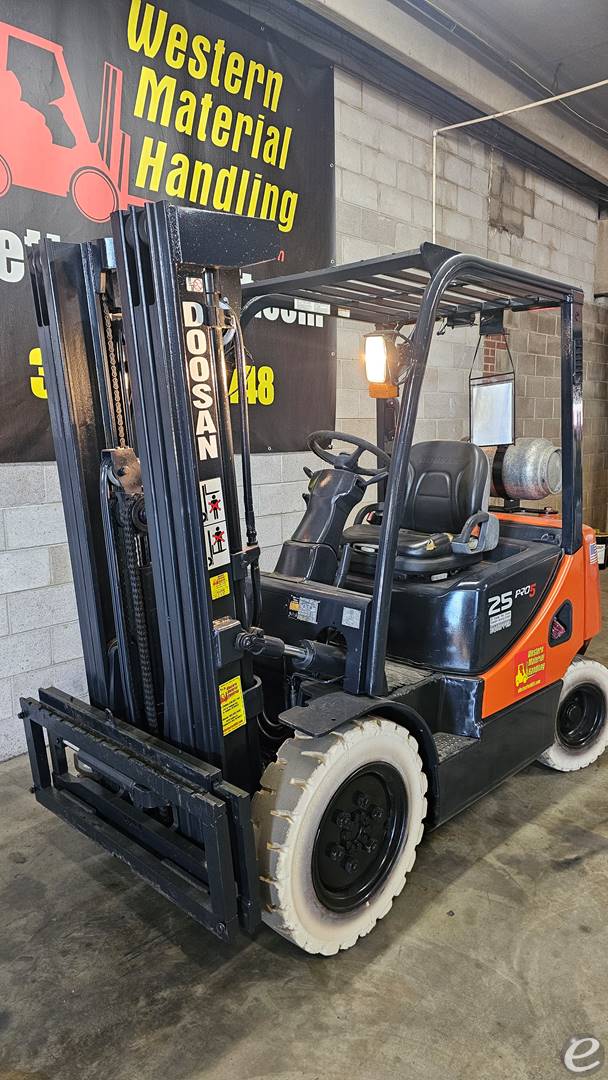 2006 Doosan G25E