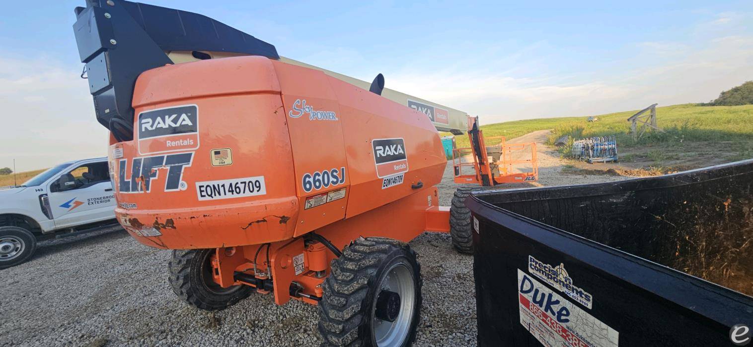2012 JLG 660SJ