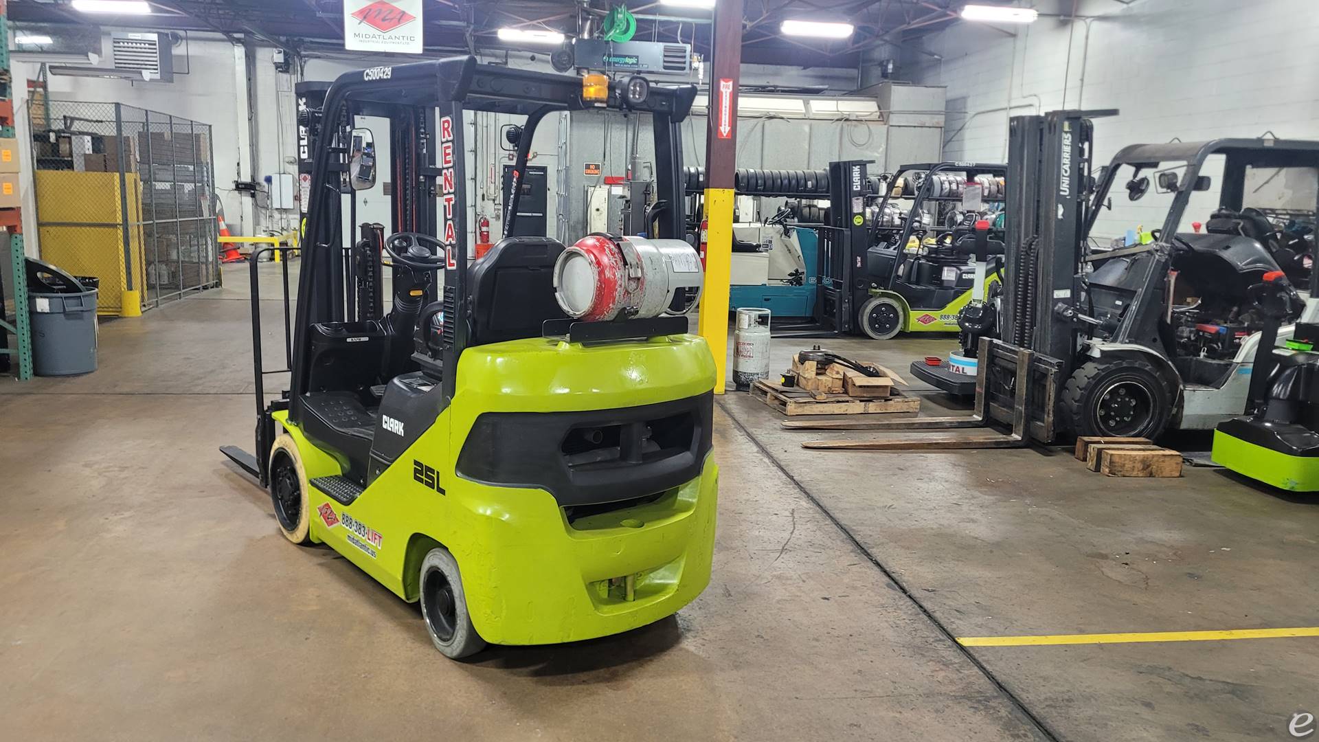 2019 Clark S25C