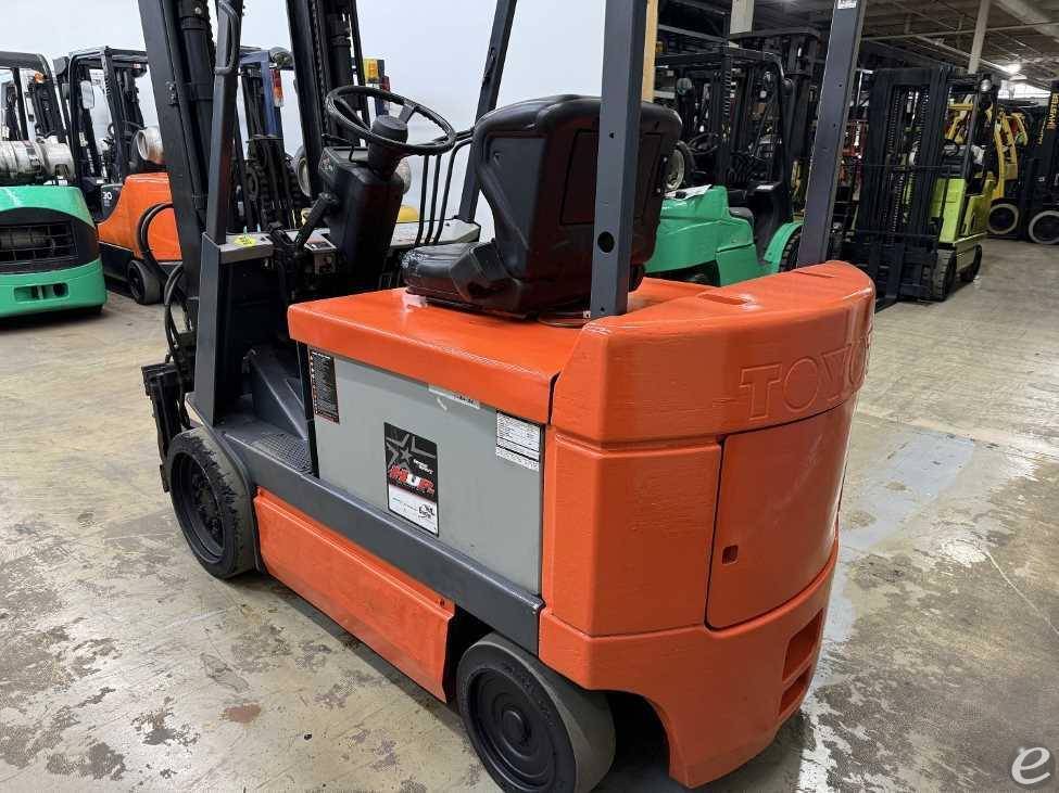 2001 Toyota 5FBCU30 Electric Forklift - 123Forklift