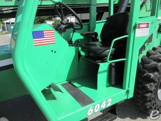 2014 Skytrak 6042