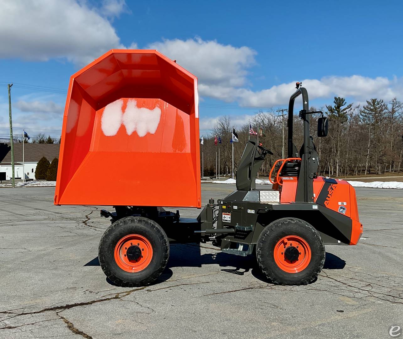 2026 JLG D601AHG
