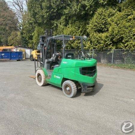 2011 Mitsubishi FG50CN