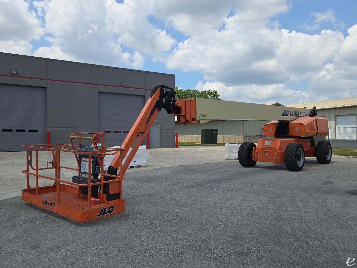 2009 JLG 1350SJP