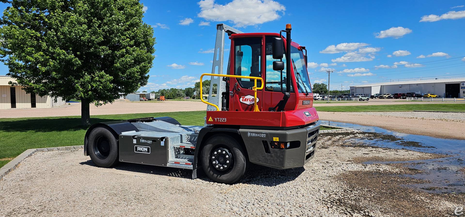 2023 Terberg YT223