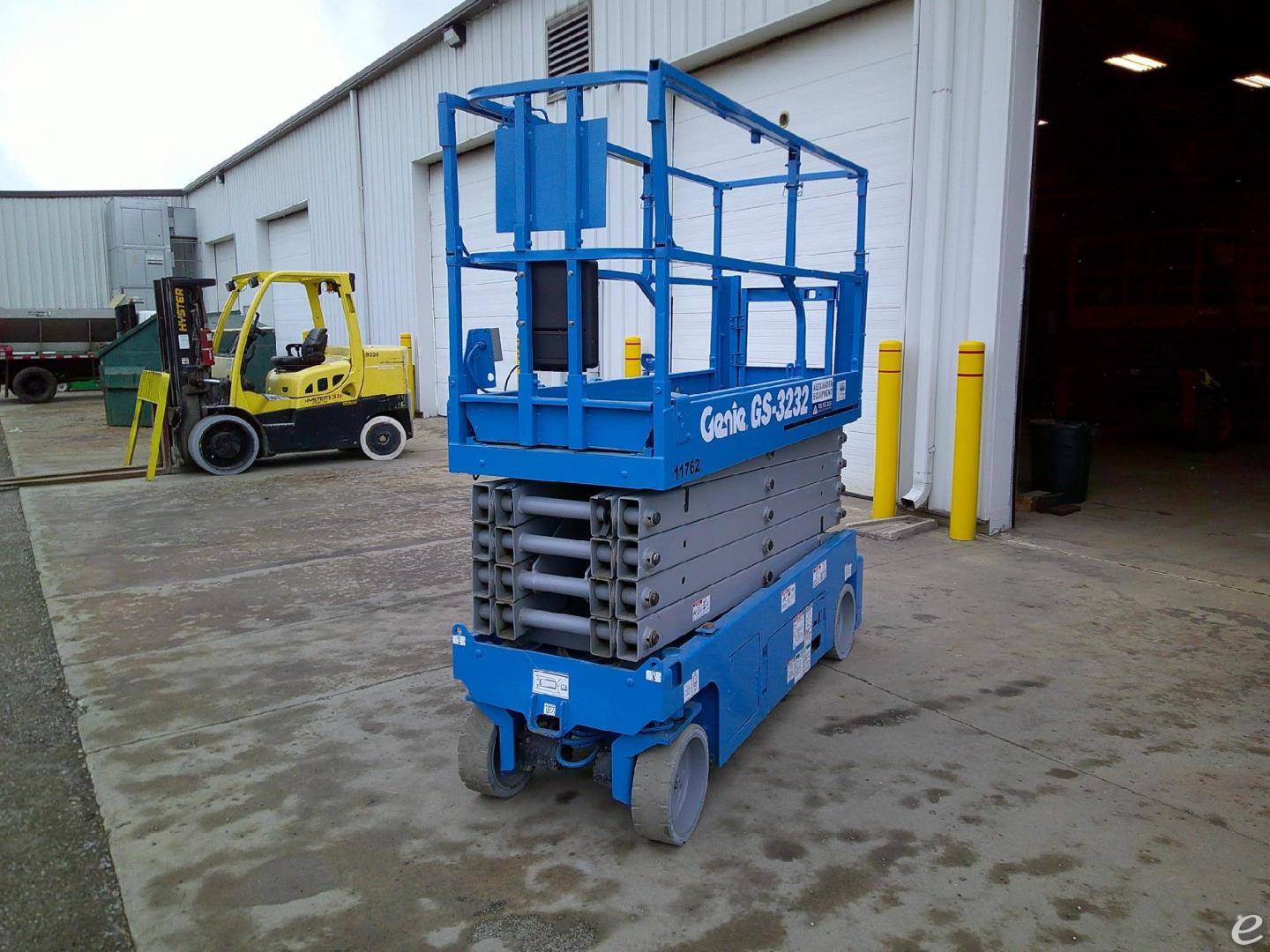 2017 Genie GS3232