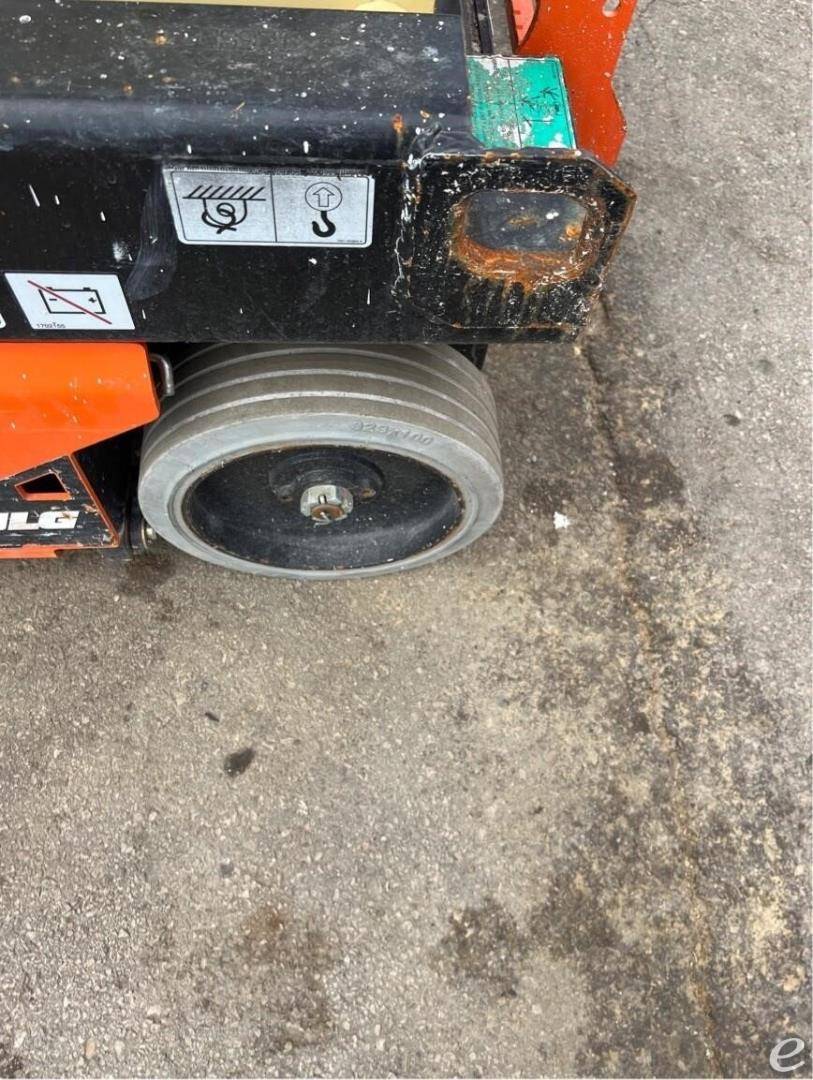 2021 JLG R1932i