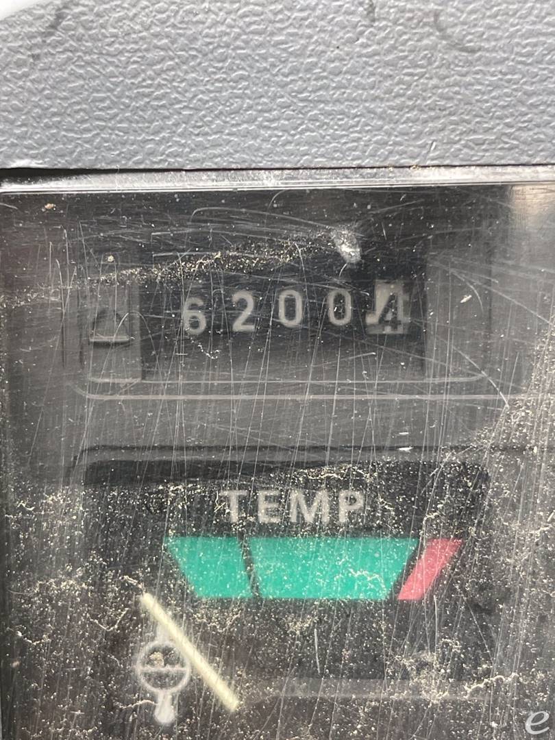 1993 Mitsubishi FGC25