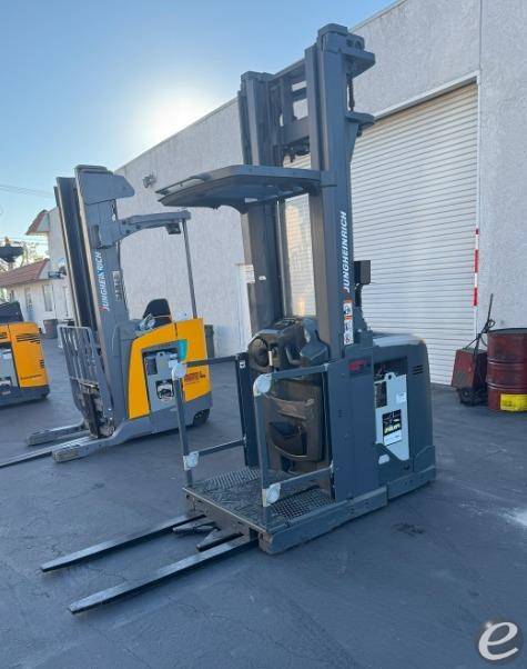 2011 Jungheinrich EKS330P