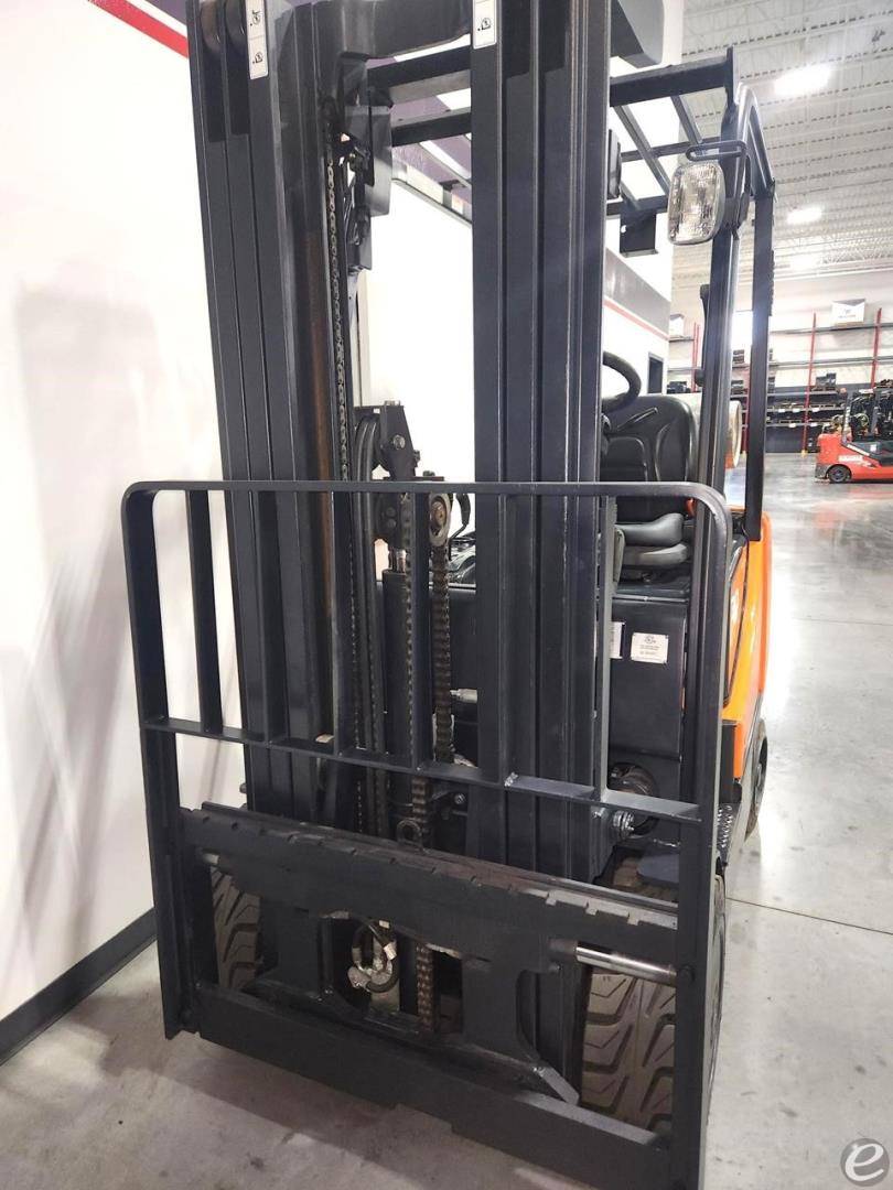 2017 Doosan GC30P-5