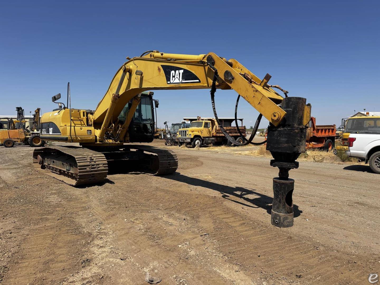 2005 Cat 325CL