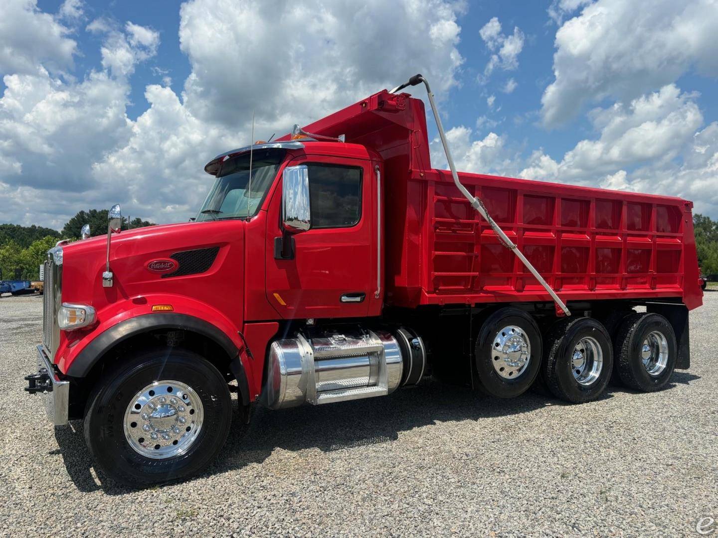 2021 Peterbilt 567