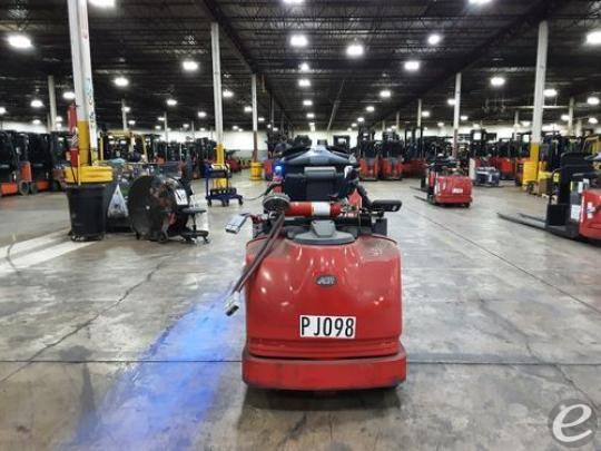 2015 Raymond 8510