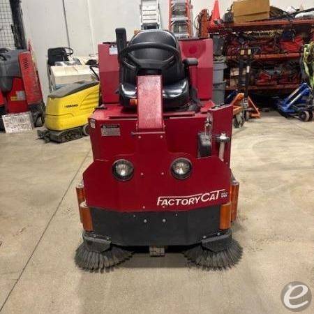 2015 Factory Cat XR40-C