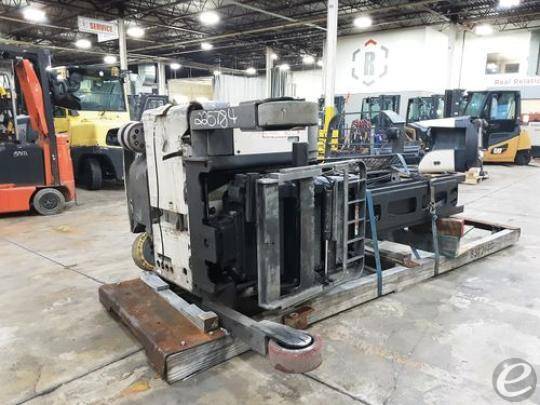 2017 Crown RM6095S-45