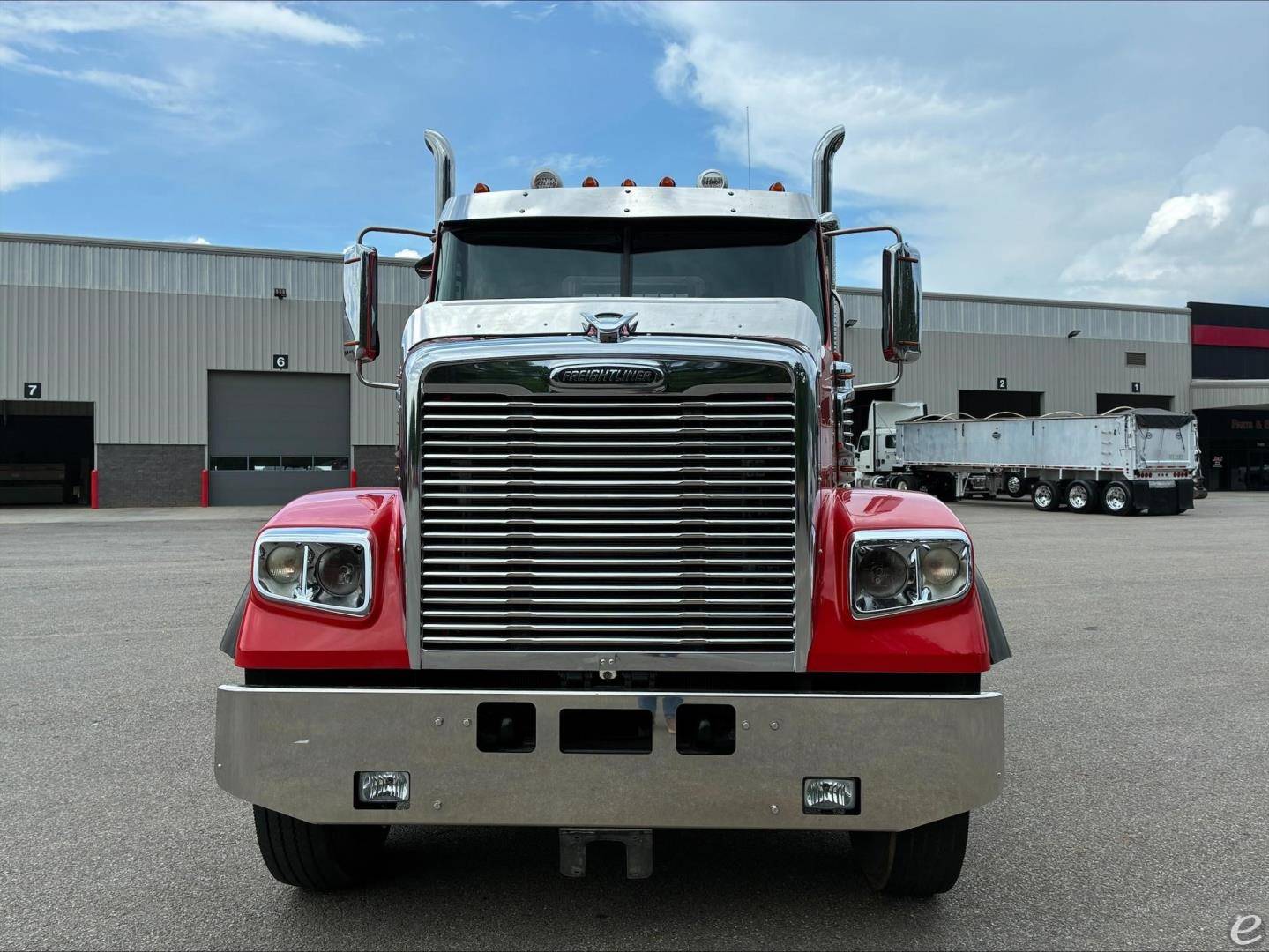 2014 Freightliner CORONADO 122 SD