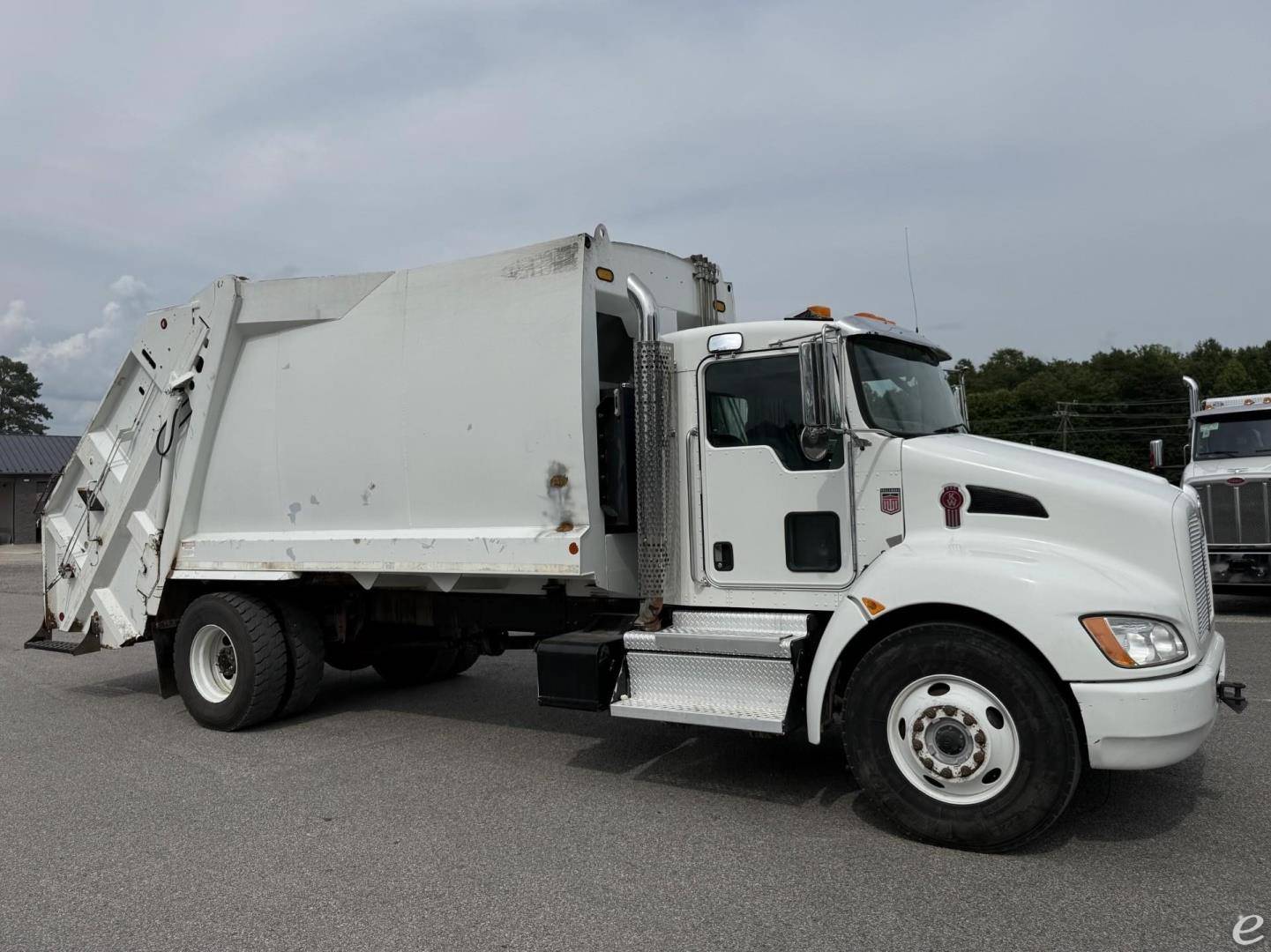 2020 Kenworth T370