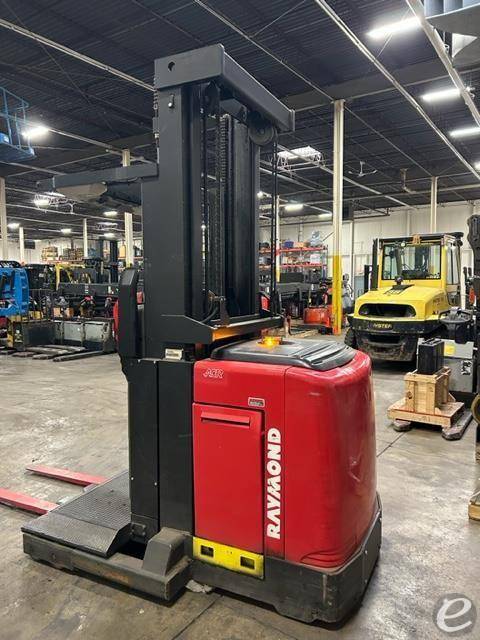 2013 Raymond 550OPC30TT Electric Order Picker - 123Forklift