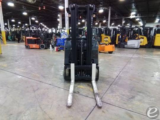 2018 Yale ESC030 Electric Forklift - 123Forklift