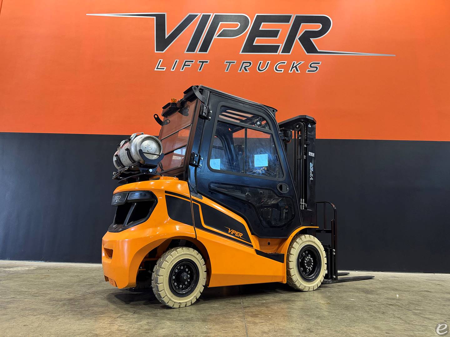 2026 Viper Lift Trucks FY25F