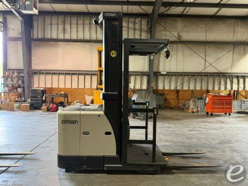2019 Crown SP3520-30