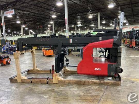 2019 Raymond 770 DR32TT