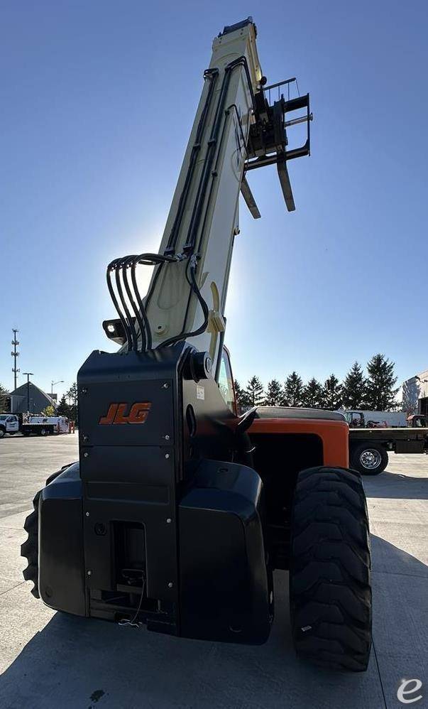 2024 JLG 1644