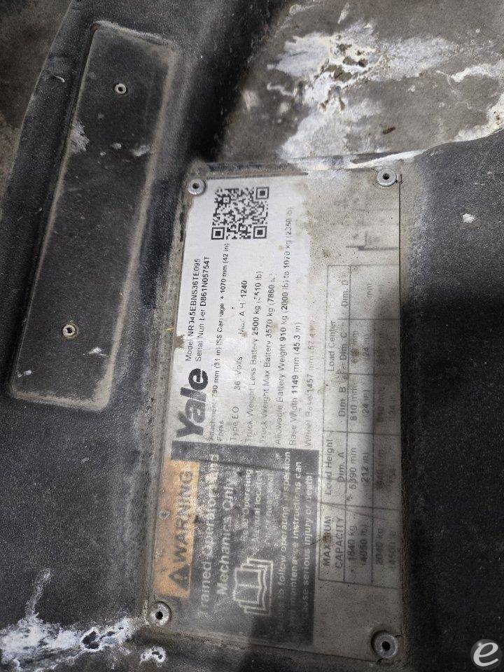 2019 Yale NR045EB