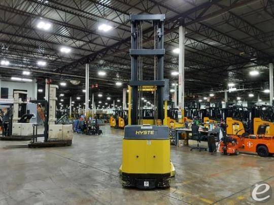 2017 Hyster R30XMA3 Electric Order Picker - 123Forklift
