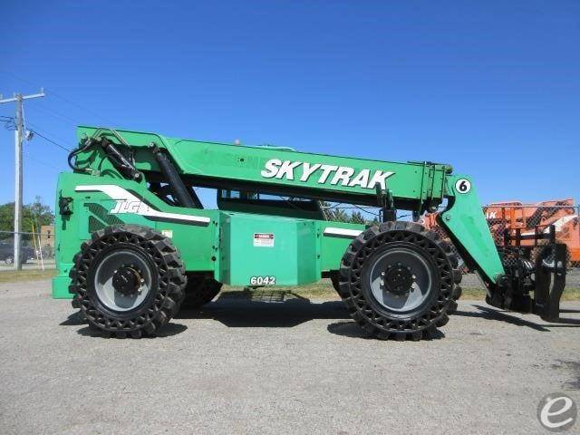 2012 Skytrak 6042