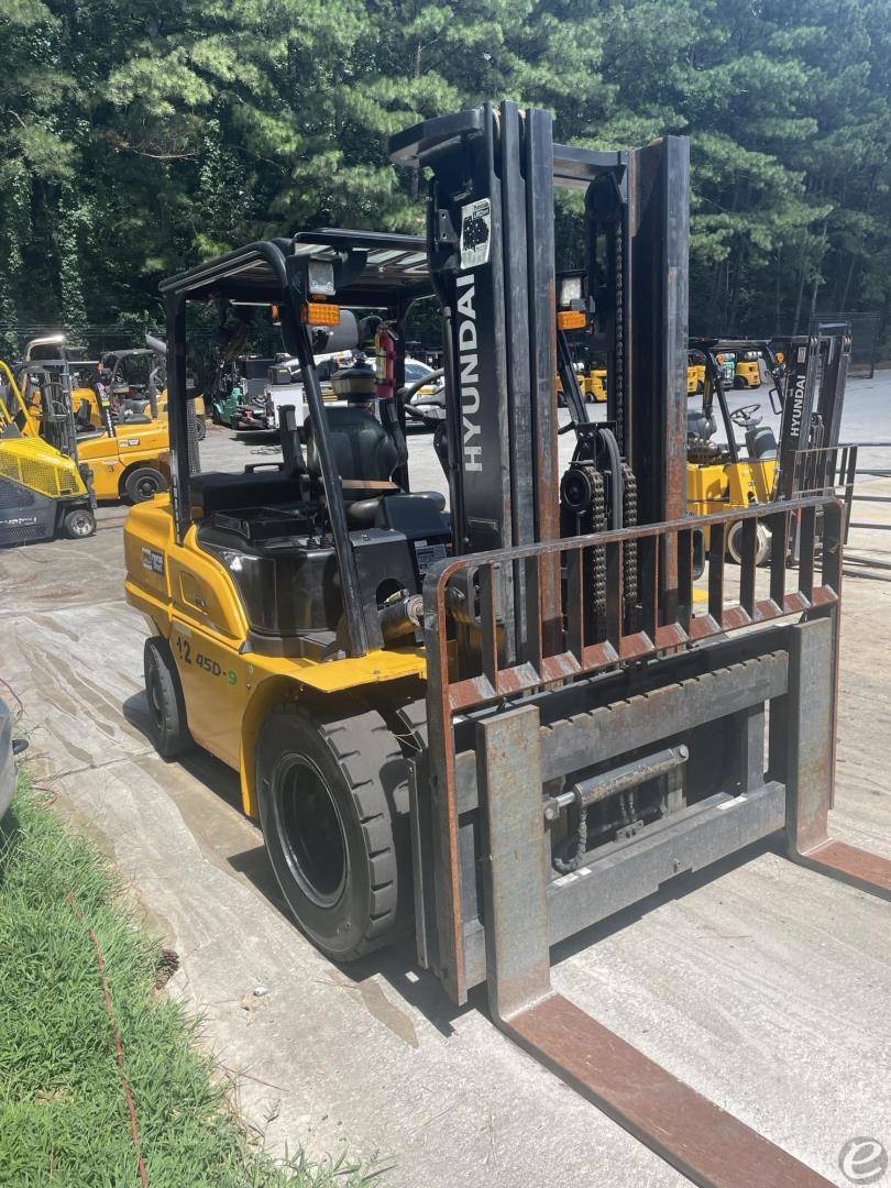 2019 Hyundai 45D-9