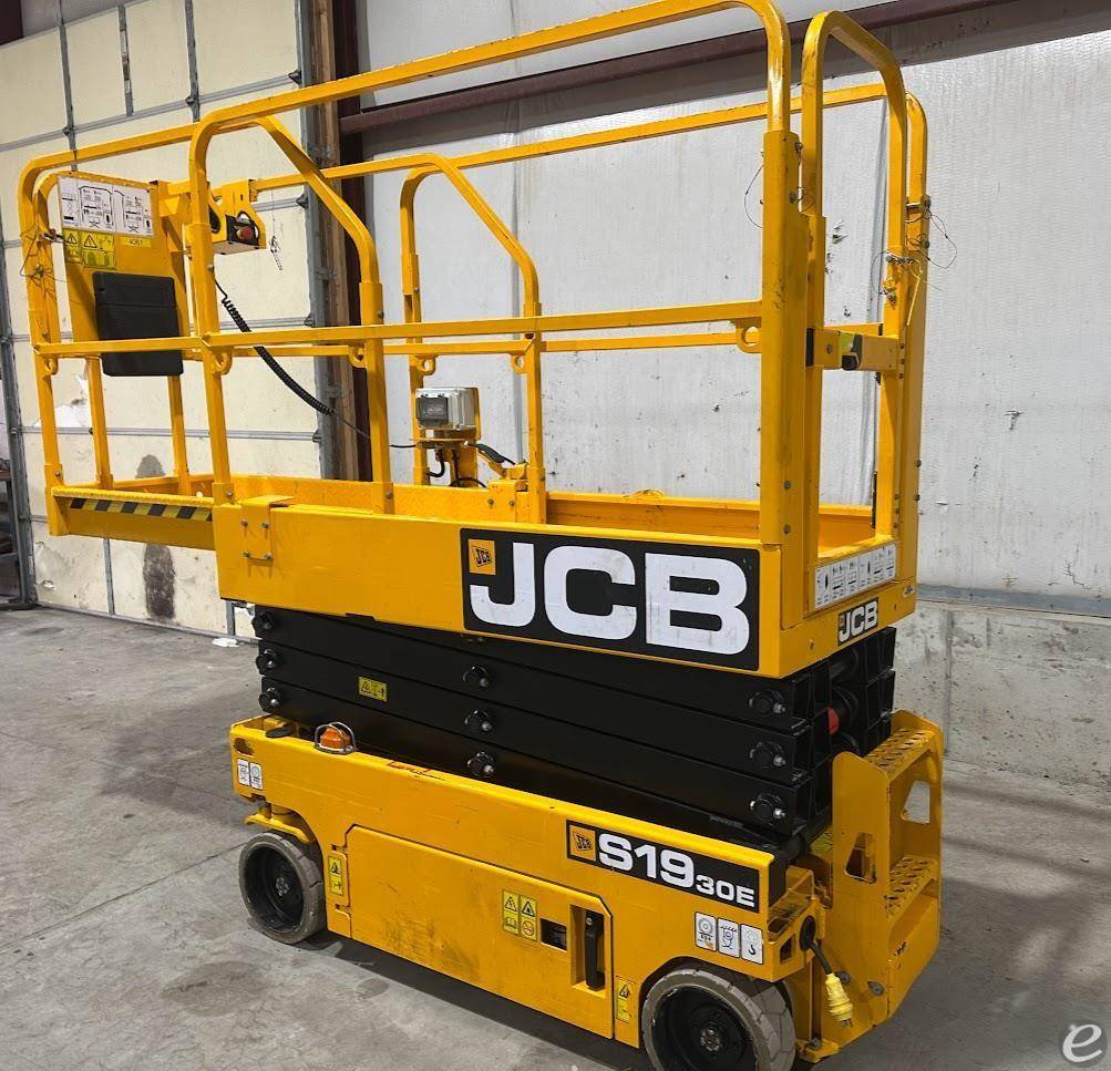 2023 JCB S1930E Electric Scissor Lift - 123Forklift