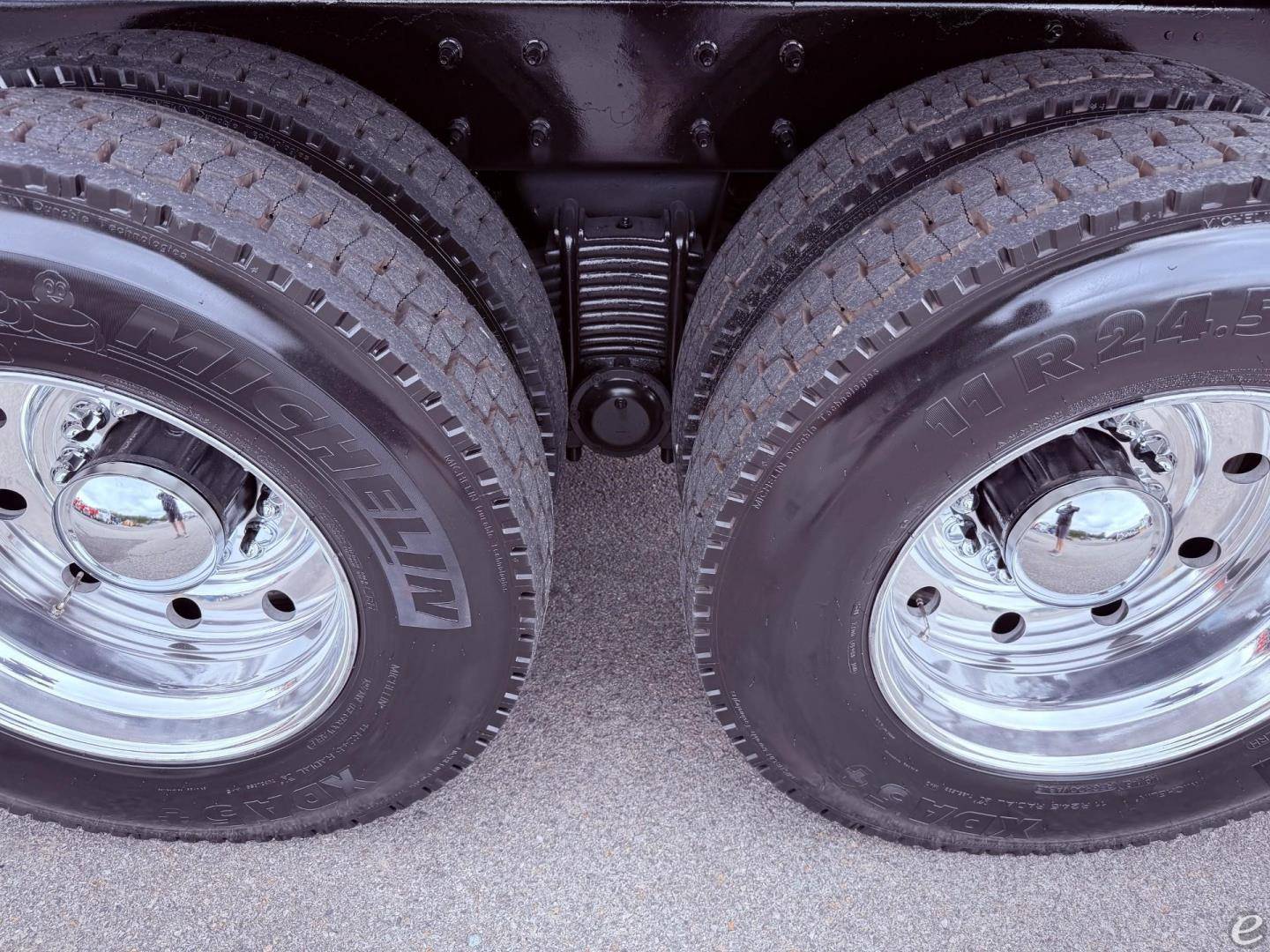 2020 Mack GRANITE 64FR