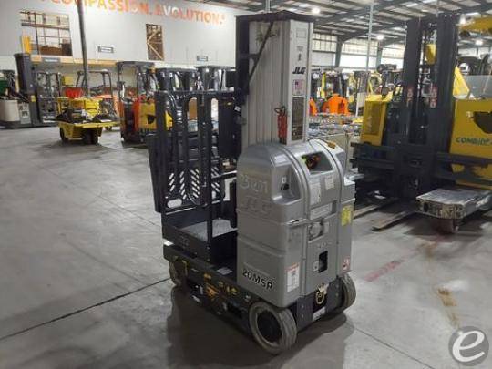 2021 JLG 20MSP