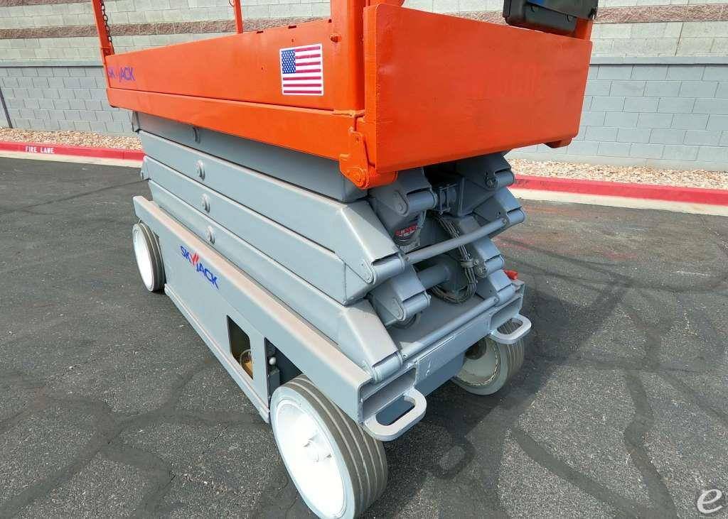 2020 Skyjack SJIII-3226 Electric Scissor Lift - 123Forklift