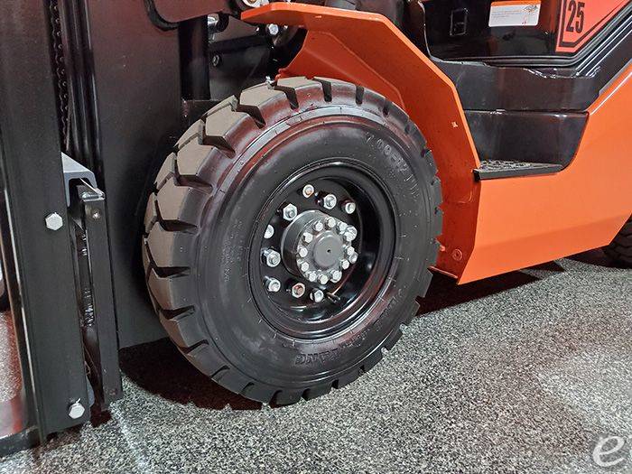 2026 Viper Lift Trucks FY25