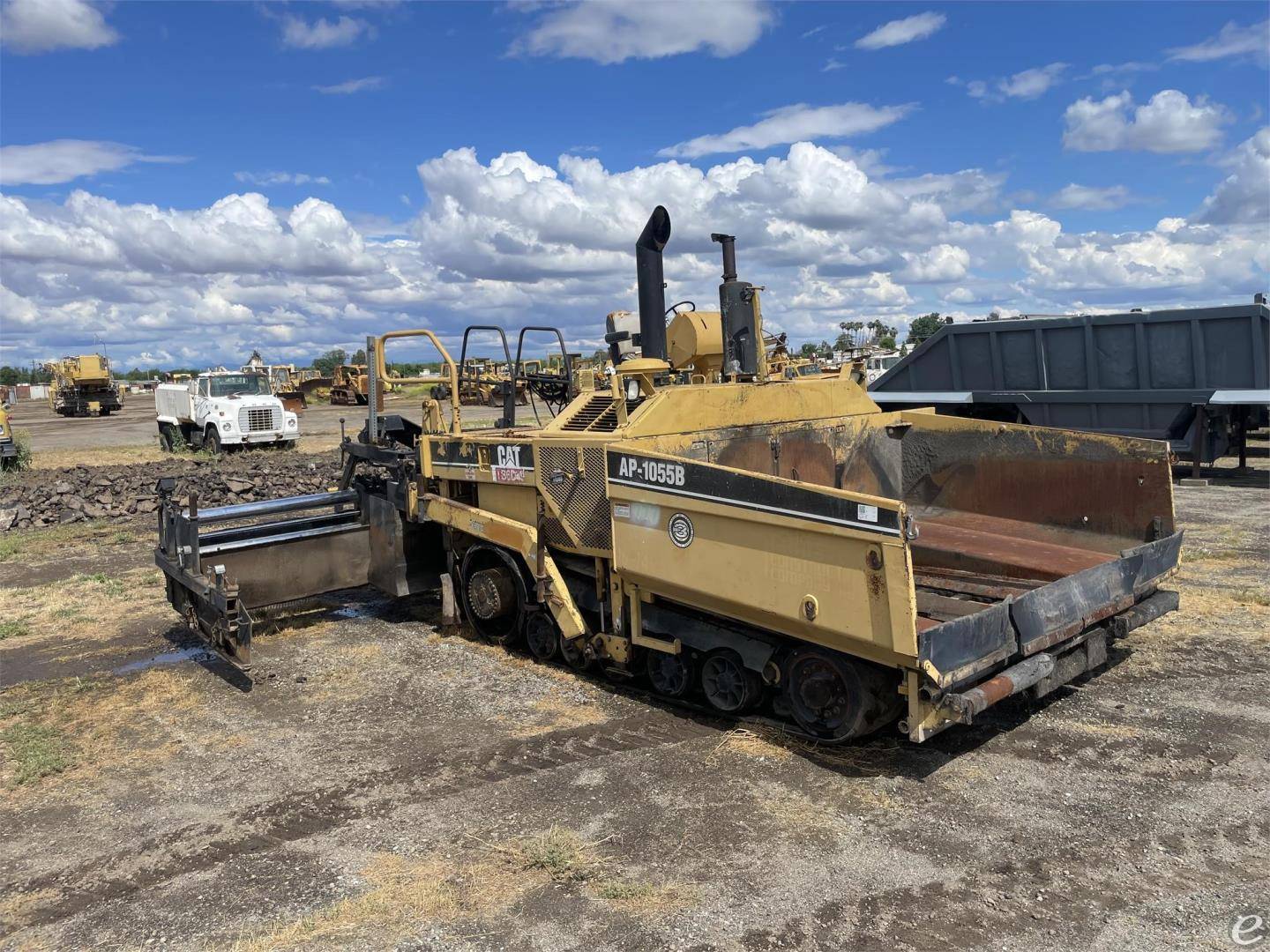 1999 Cat AP-1055B