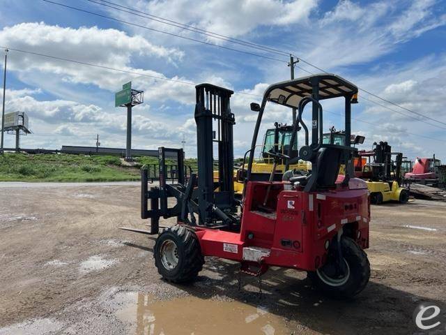 2011 Moffett M55P