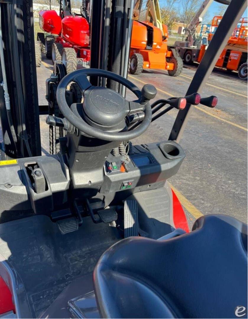 2023 Manitou MI30G