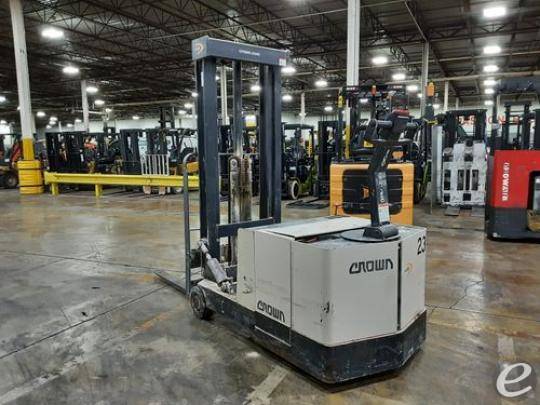 2015 Crown 30WBTF Electric Forklift - 123Forklift