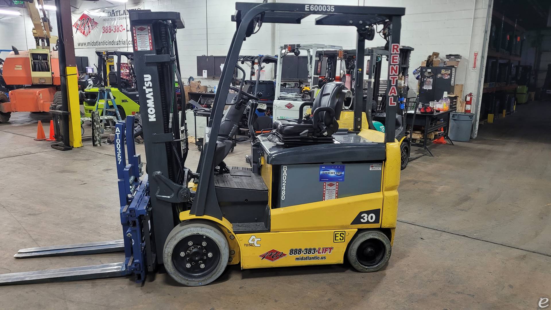 2015 Komatsu FB30SHU-6
