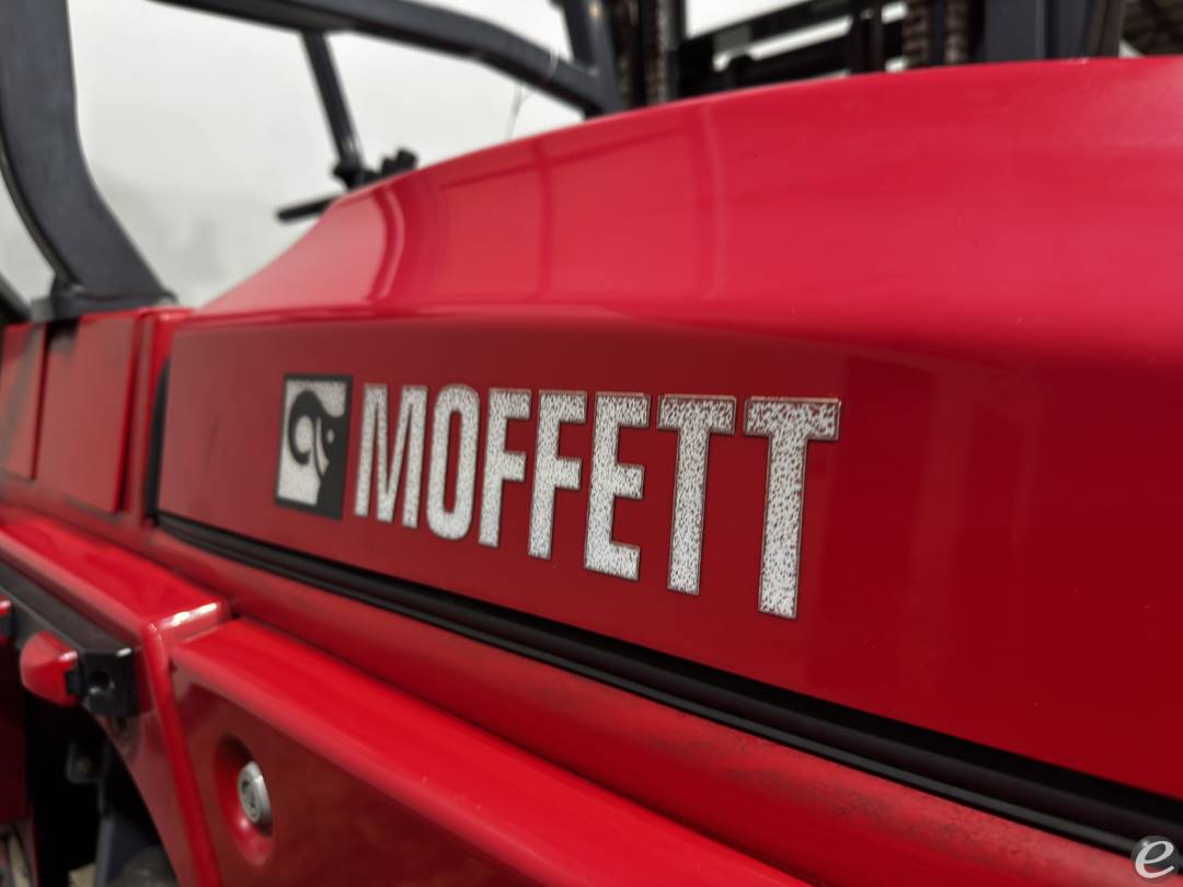 2018 Moffett M4 45.3P