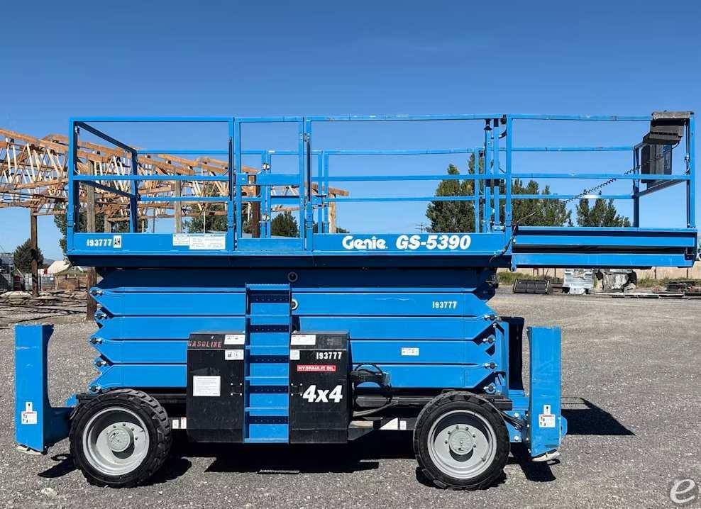 2017 Genie GS-5390