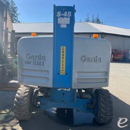 2017 Genie S45