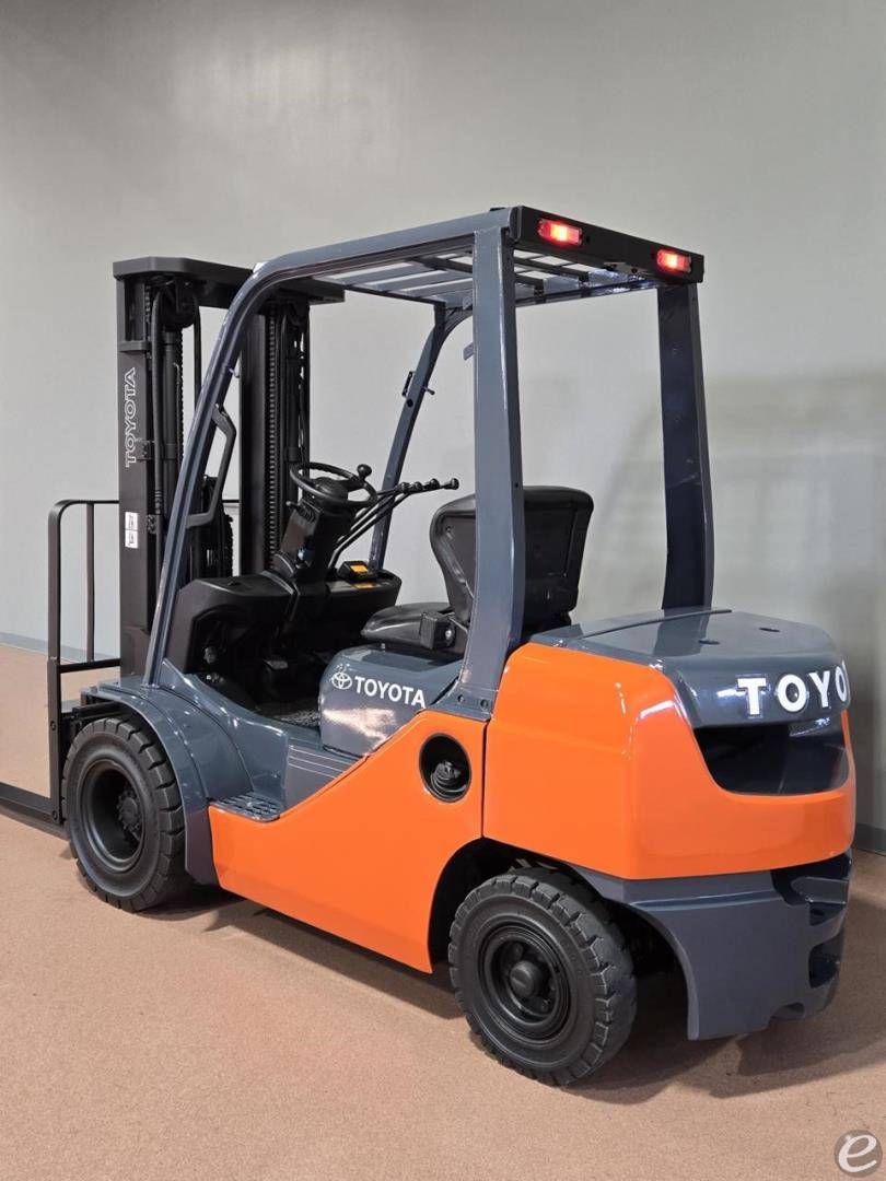 2017 Toyota 8FDU25 Diesel Forklift - 123Forklift
