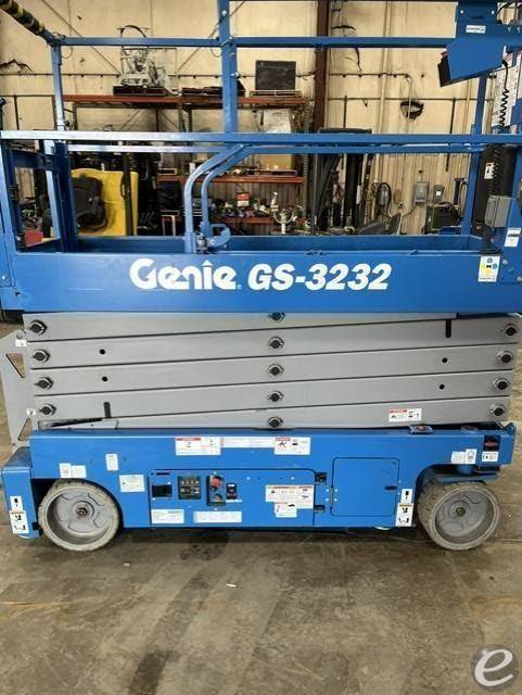 2019 Genie GS3232