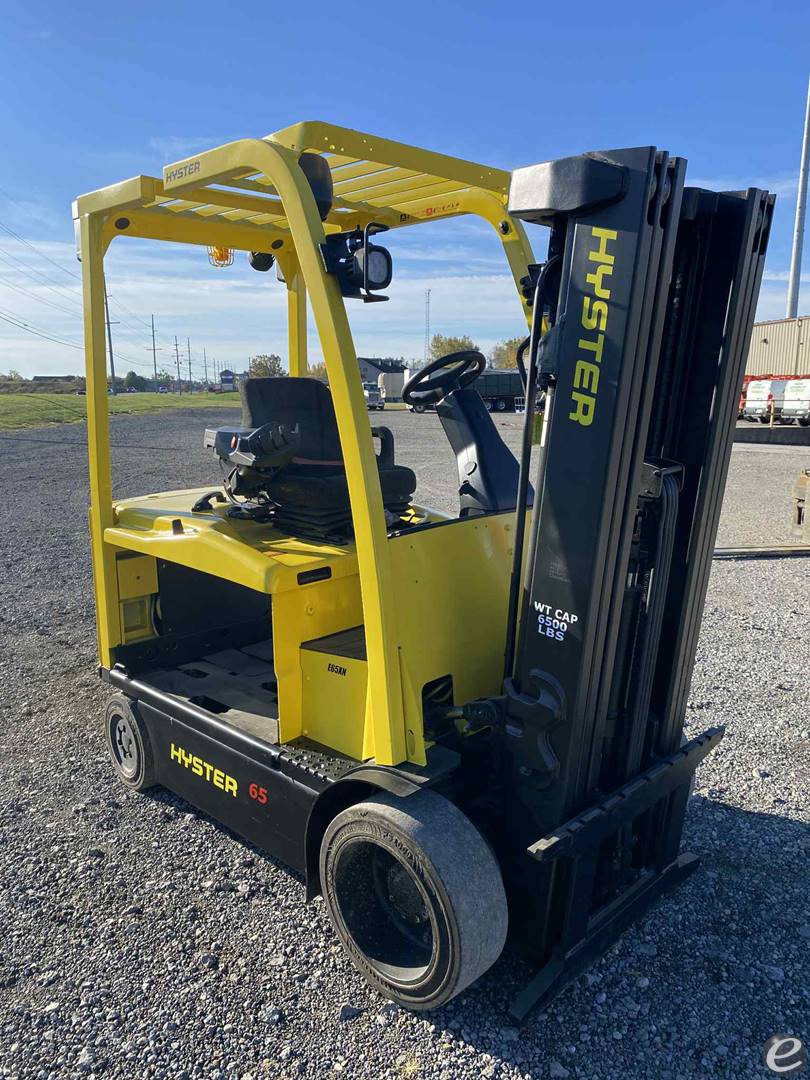 2016 Hyster E65XM