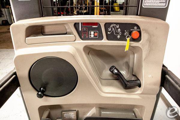 1990 Raymond 152-OPC30TT